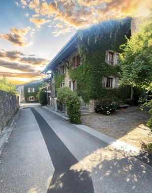 Luxury home in Yvoire, Haute-Savoie