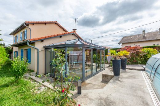 Luxury home in Lentilly, Rhône