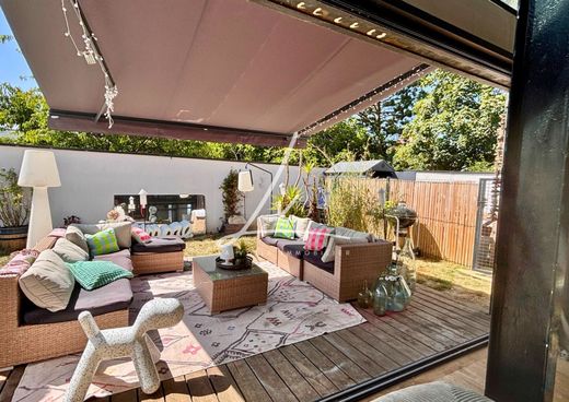 Apartment in Caen, Calvados
