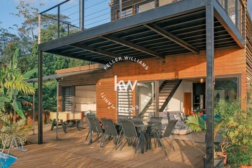 Luxury home in Arue, Îles du Vent