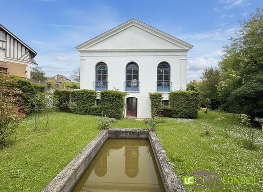 Luxury home in Sceaux, Hauts-de-Seine