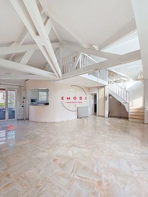 Luxury home in Saint-Maur-des-Fossés, Val-de-Marne
