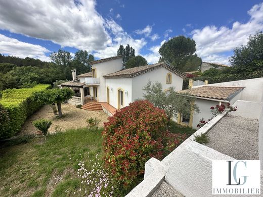 Casa di lusso a Saint-Clément-de-Rivière, Hérault