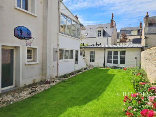 Luxury home in Tours, Indre and Loire