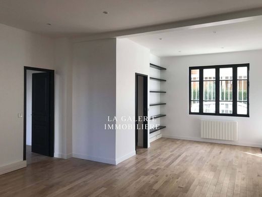 Офис, Courbevoie, Hauts-de-Seine