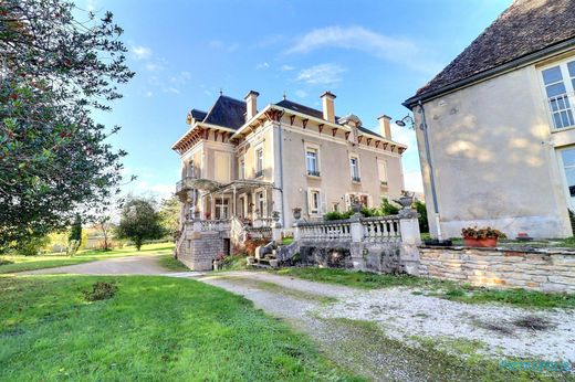 Luxury home in Beaune, Cote d'Or