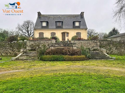 Luxury home in Kervignac, Morbihan