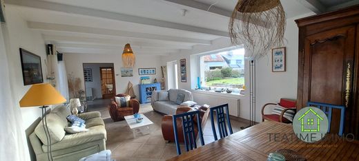 Casa di lusso a Pleumeur-Bodou, Côtes-d'Armor