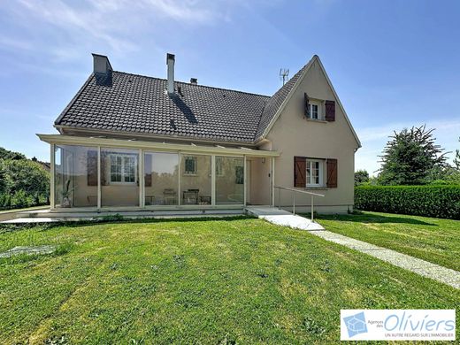 Luxury home in Chevreuse, Yvelines