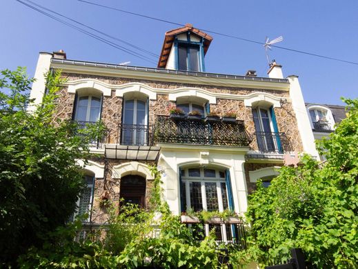 Luxury home in Malakoff, Hauts-de-Seine