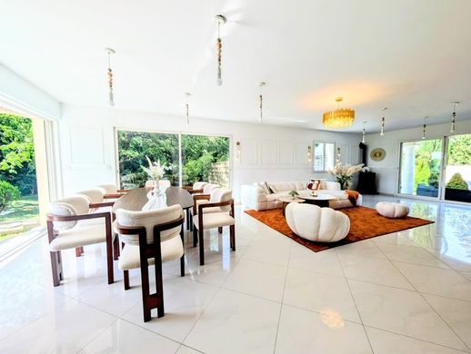 ‏בתי יוקרה ב  Aiserey, Cote d'Or