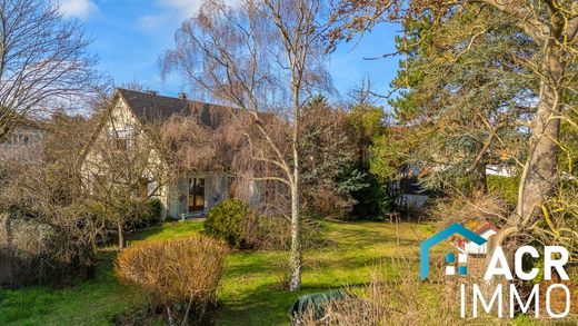 Luksusowy dom w Andrésy, Yvelines