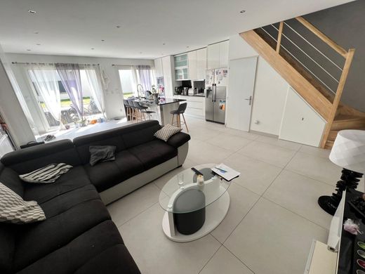 Casa di lusso a Sartrouville, Yvelines