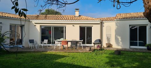 Casa di lusso a La Rochelle, Charente-Maritime