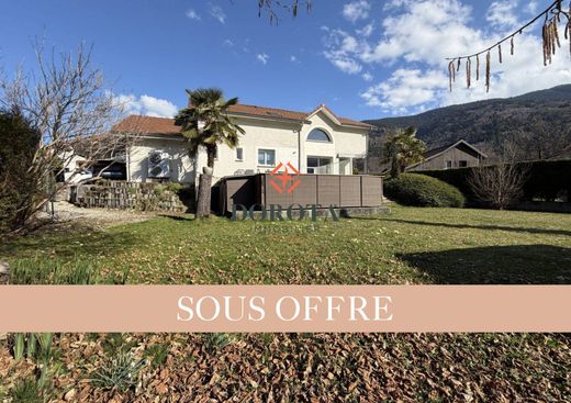 Luxury home in Saint-Pierre d'Allevard, Isère