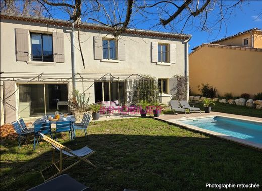 Luxe woning in Saumane-de-Vaucluse, Vaucluse