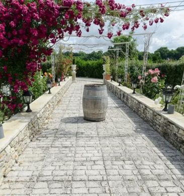 Κτίριο σε Tours, Indre-et-Loire