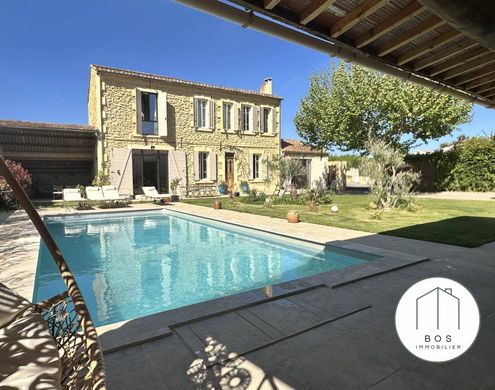 Luxury home in Salon-de-Provence, Bouches-du-Rhône