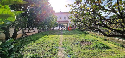 Luxury home in Banyuls de la Marenda, Pyrénées-Orientales