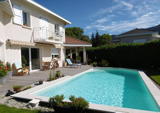 Casa di lusso a Coublevie, Isère