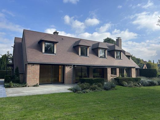 Luxus-Haus in Bondues, Nord