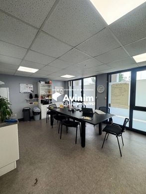 مكتب ﻓﻲ Courbevoie, Hauts-de-Seine