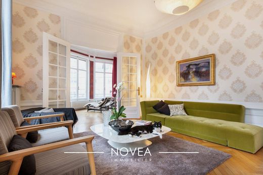 Apartment in Lyon, Rhône