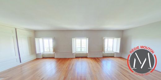 Apartment in Lyon, Rhône