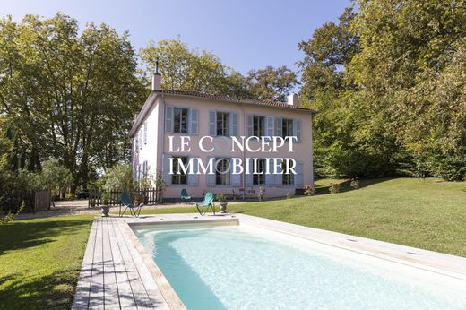 Casa di lusso a Bayonne, Pirenei atlantici