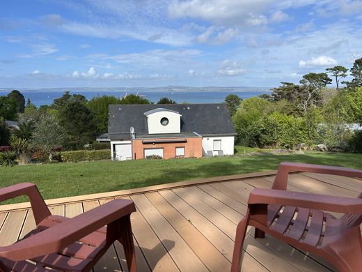 Luxury home in Douarnenez, Finistère