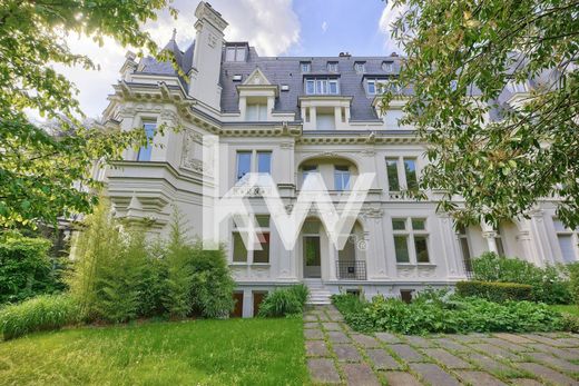Daire Neuilly-sur-Seine, Hauts-de-Seine