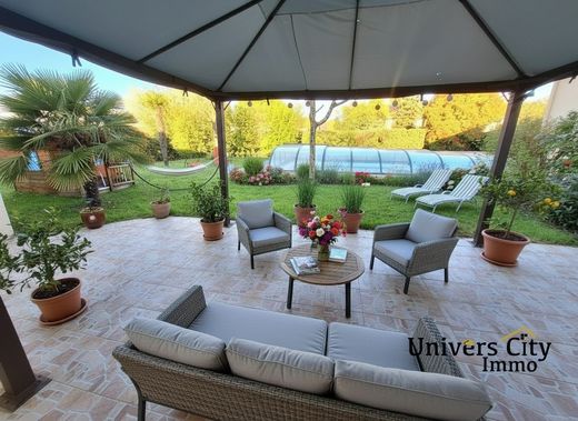 Luxury home in Haute-Goulaine, Loire-Atlantique