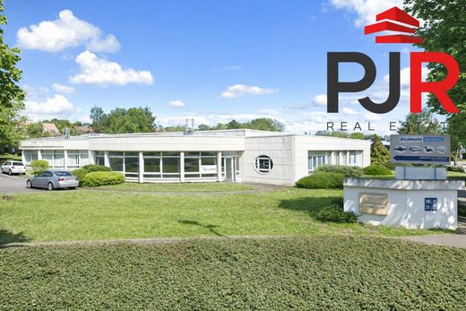 Bureau à Ludres, Meurthe-et-Moselle