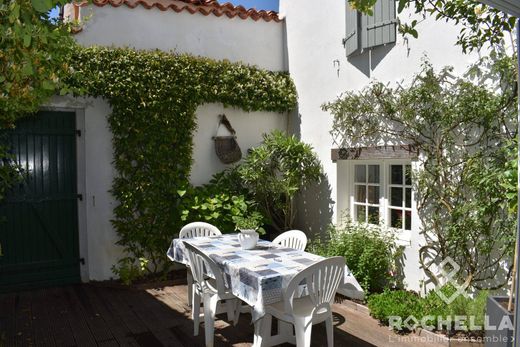 Maison de luxe à Ars-en-Ré, Charente-Maritime