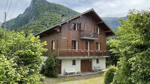 Luxury home in Samoëns, Haute-Savoie