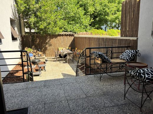 Apartment in Lyon, Rhône