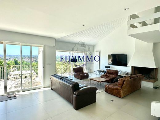 호화 저택 / Chennevières-sur-Marne, Val-de-Marne