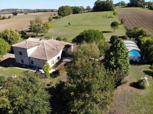 Luxury home in Condom, Gers