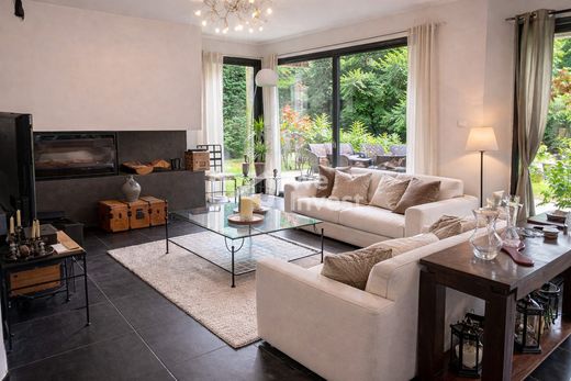 Luxury home in Villeneuve-d'Ascq, North