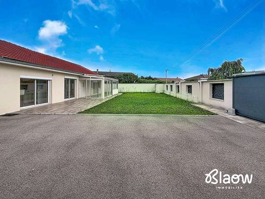Casa de lujo en Meyzieu, Ródano
