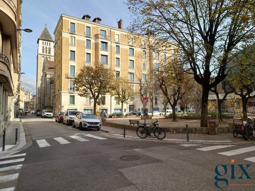 Appartamento a Grenoble, Isère