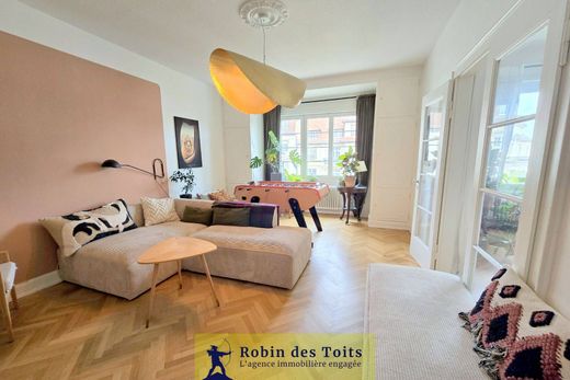 Apartment / Etagenwohnung in Straßburg, Bas-Rhin