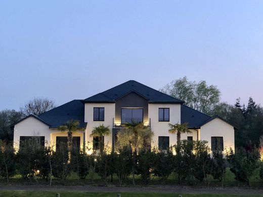 Casa de luxo - Touques, Calvados