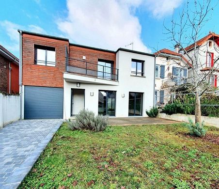 Casa di lusso a L'Haÿ-les-Roses, Val-de-Marne