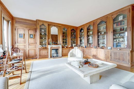 Apartment in Monceau, Courcelles, Ternes, Paris