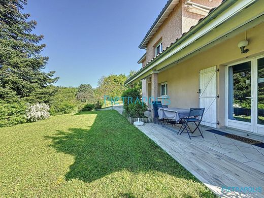 Luxury home in Dagneux, Ain