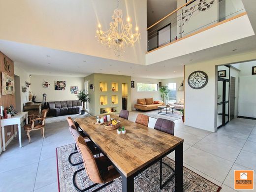 Luxury home in Téteghem, North