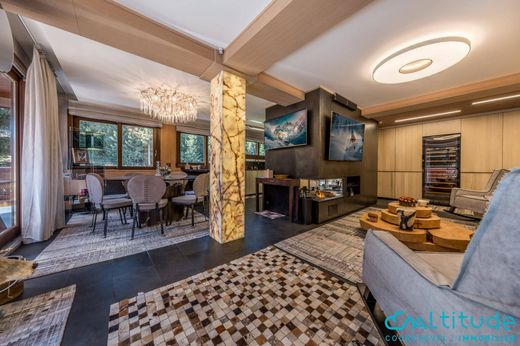 Appartamento a Courchevel, Savoia