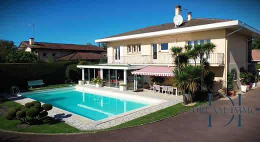 Casa de luxo - Saint-Vincent-de-Tyrosse, Landes