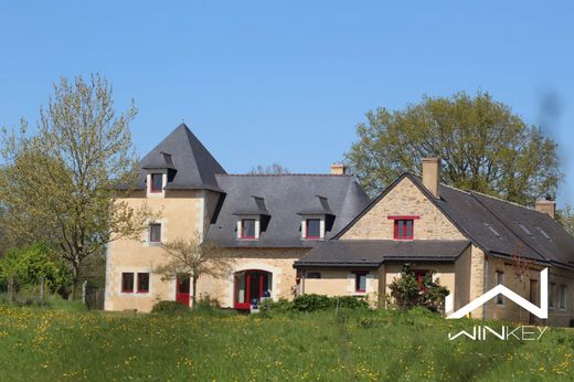 Châteauneuf-sur-Sarthe, Maine-et-Loireの高級住宅